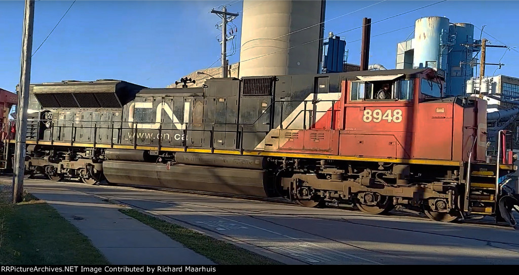 CN 8948